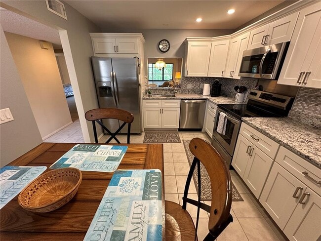 Photo - 446 Palm Tree Dr Unit 446