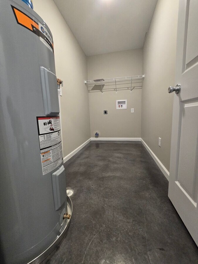 Photo - 3 bed, 1 bath Apartment