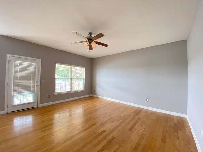 Photo - 122 Azalea Rdg