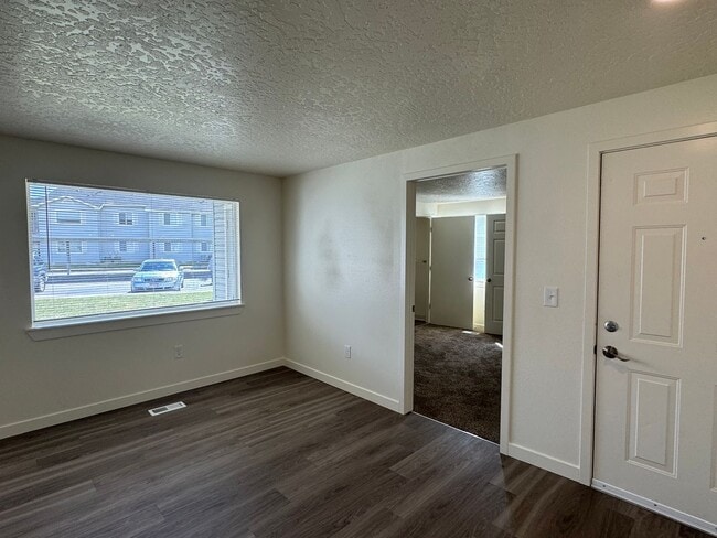 Photo - 3125 S Apple St Unit 102