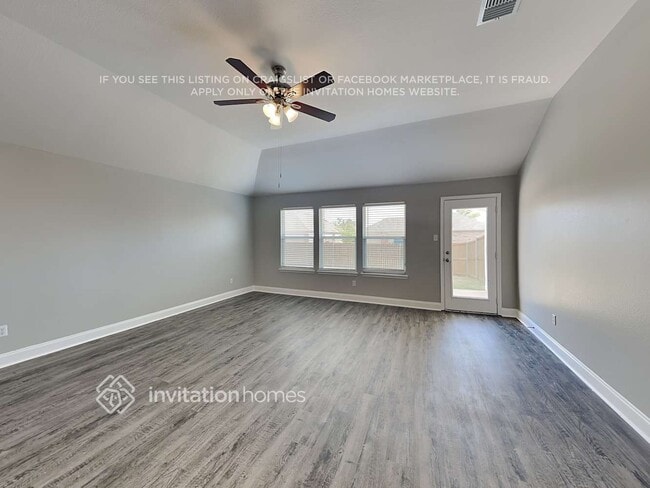 Photo - 509 Sandy Ln