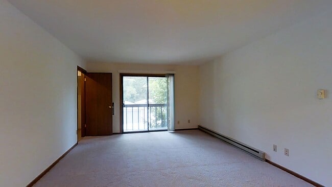 Photo - Renovated Lower 1 Bedroom 1 Bathroom Apartment Available Unit 36