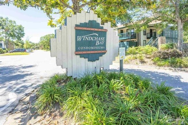 Building Photo - Wonderful Windchase Bay 2 Bed 2 Bath Condo for Rent