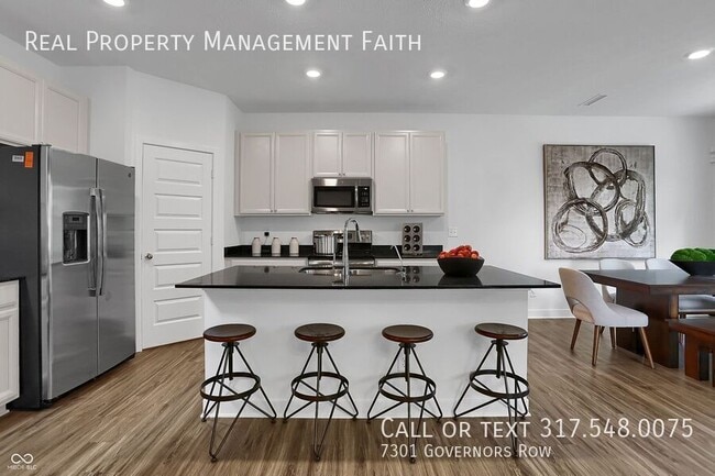 Photo - 7301 Governors Row