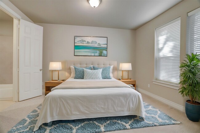 Photo - 9133 Creekstone Lake Dr