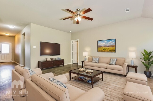 Photo - 2001 Honeycomb St