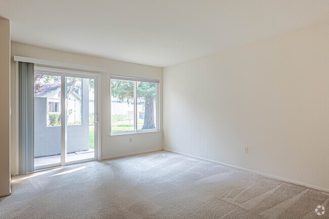 1HAB, 1BA - 724 ft²