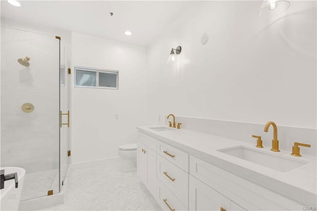 Photo - 1871 Greenfield Ave Unidad 102