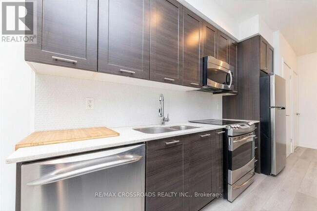 Photo - 169 Fort York Blvd Unit 607