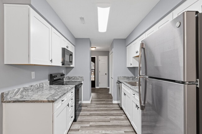 Building Photo - 310 Country Club Villa Dr Unit 310