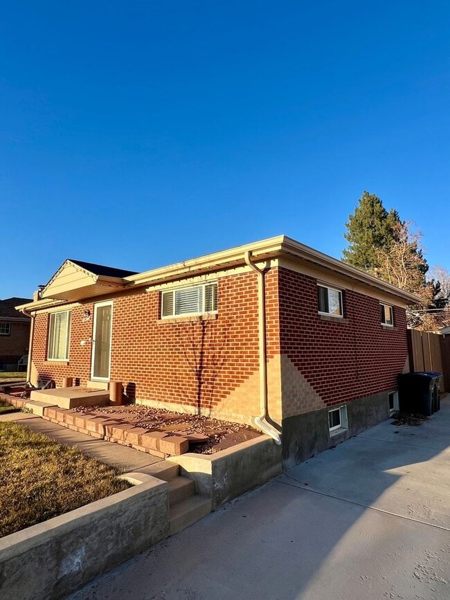 Photo - 10870 Carrol Ln