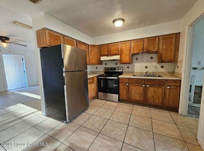Photo - 739 Lunar Lake Cir