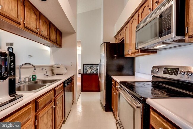 Photo - 6205 Sandpiper Ct Unidad 211