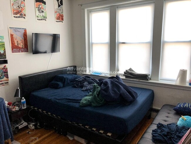 Photo - 1657 Commonwealth Ave Unidad 4