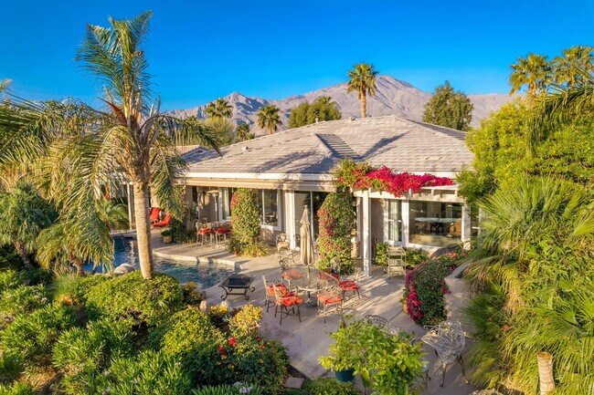 60602 Juniper Ln