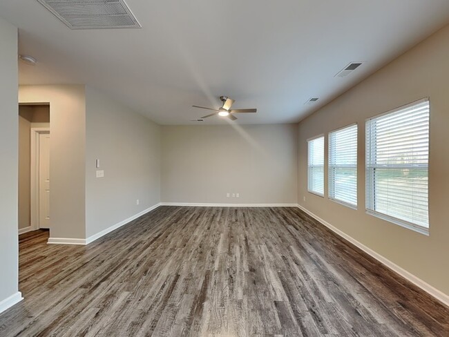 Photo - 5713 Camp Ct