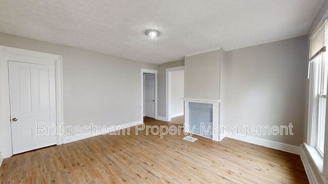 Photo - 239 Fillmore St