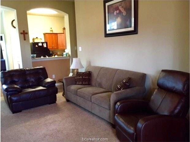 Photo - 2810 Silver Oak Dr