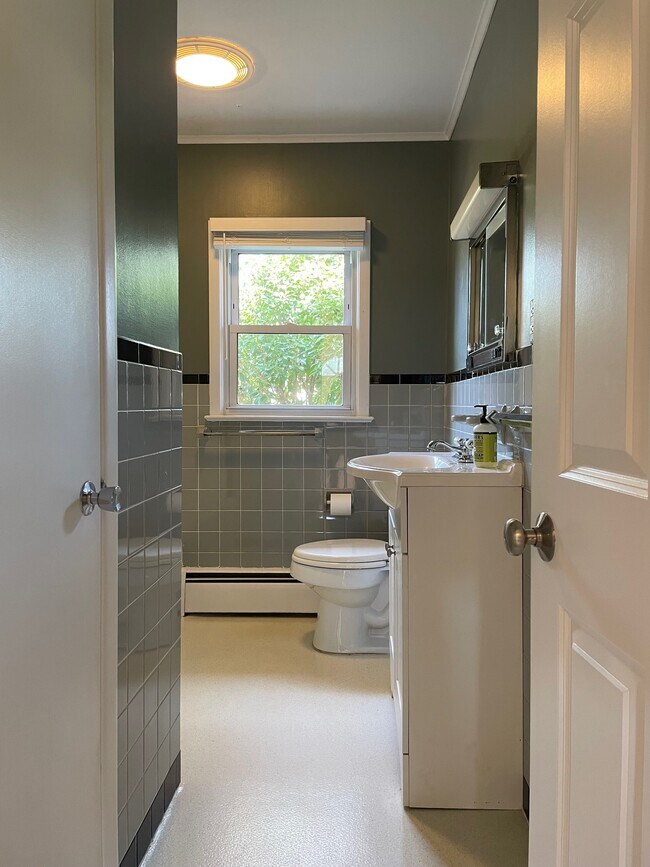 94 Stony Brook Rd Rental House Rental in Hopewell, NJ