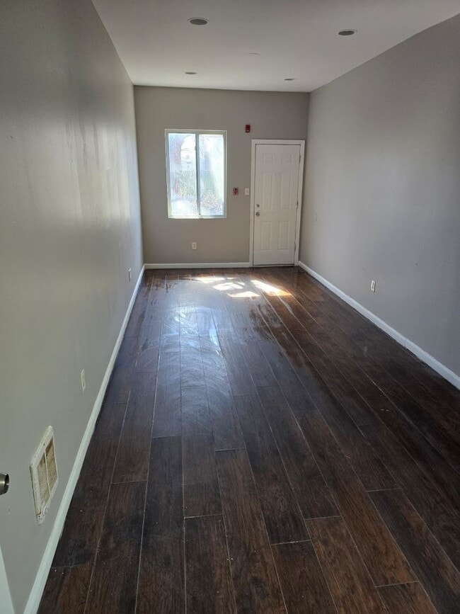 Photo - 1938 E Elkhart St Unit 1938 Elkhart - 1st Floor