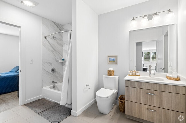 2BR, 2BA - 1,493SF - Bathroom