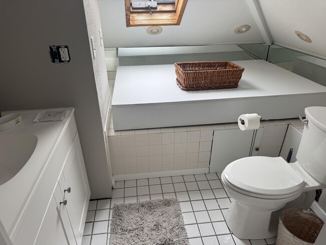 Photo - 300 Sagamore Rd