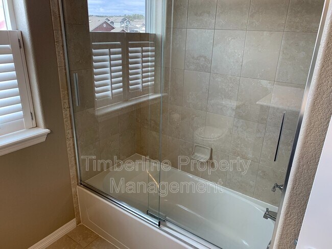 17836 Lapis Ct