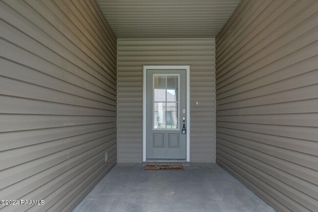 Photo - 107 Emerald Star Ln