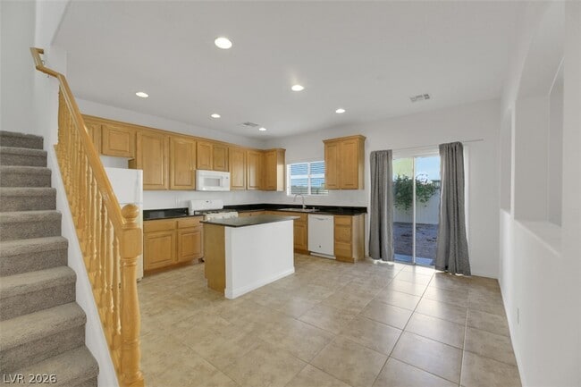 Photo - 9366 Fitzwilliam Ave