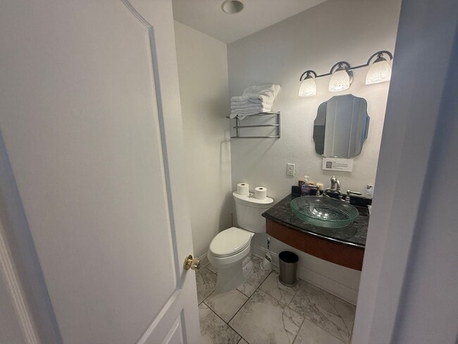Photo - 1523 Grape St Unit B (Carriage House)