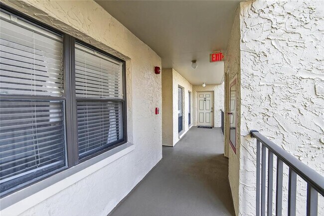 Photo - 2900 Cove Cay Dr Unit 2F