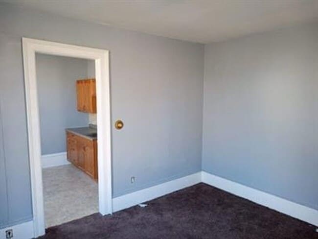 Photo - 1001 Cook St Unit 1