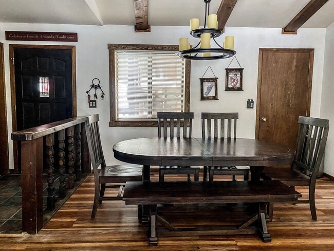 Photo - New to the Rental Market! FURNISHED Custom 3 Bdrm Hm w/Garage