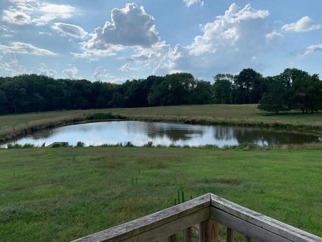 Photo - Country Living for Lease