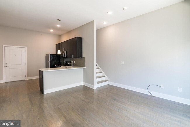 Photo - 1607 Catharine St Unit 3D