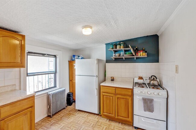 Photo - 519.5 Manila Ave Casa