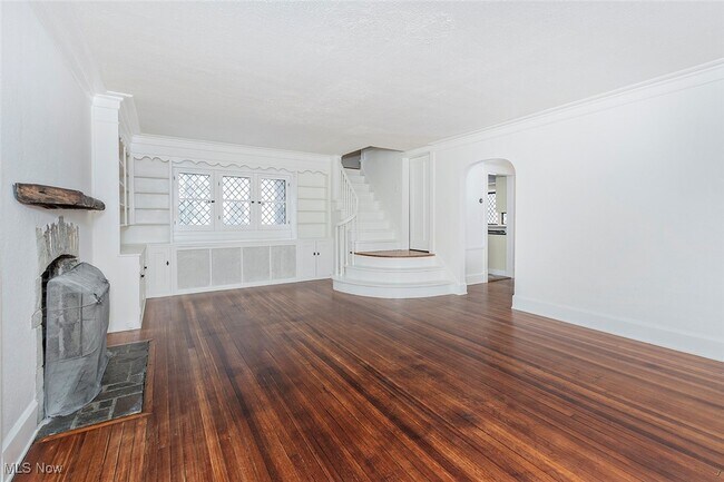 Photo - 7020 S Woodland Rd