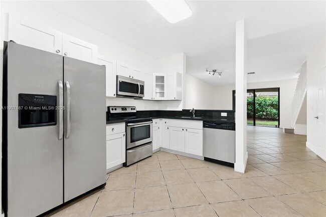 Photo - 4056 Timber Cove Ln