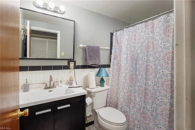 Photo - 1734 Mt Vernon Blvd NW Unit 2