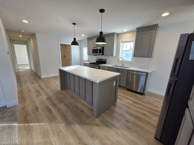 Photo - 175 N Michigan Ave