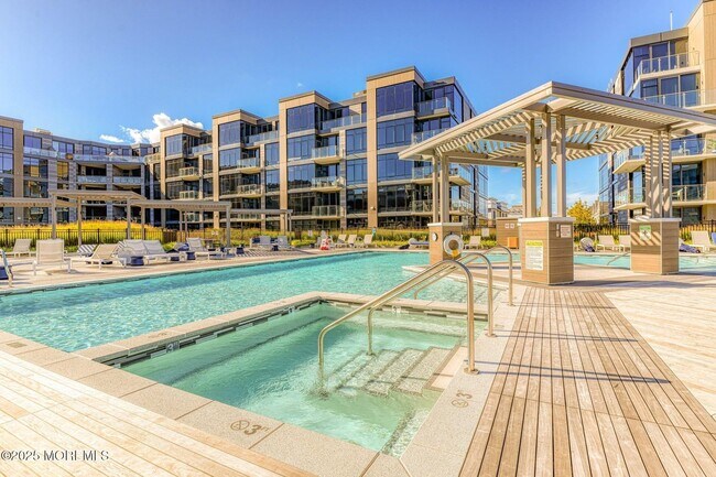 Photo - 30 Melrose Terrace Condo Unit 603