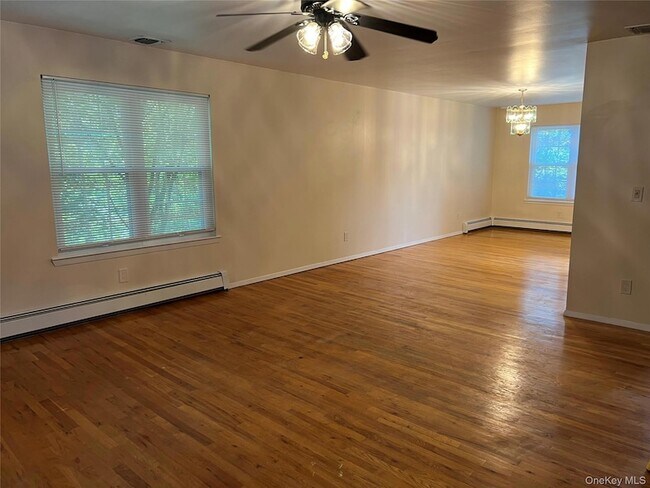 32 Hammond Rd