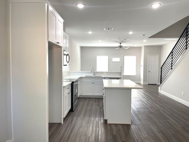 Building Photo - 8834 Nyssa St Rental
