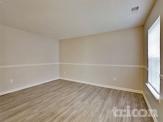 Photo - 2019 Waters Trail Dr