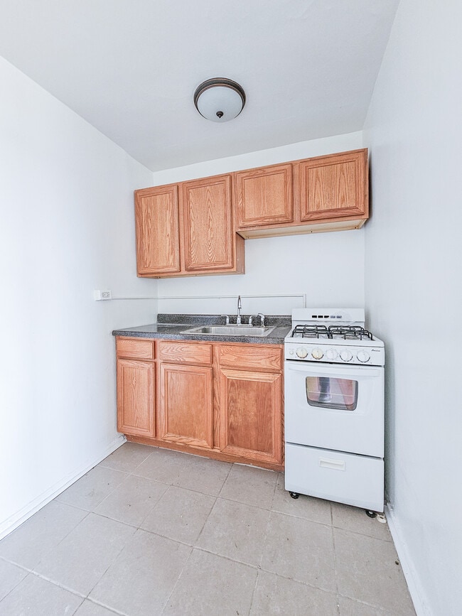 Photo - 4711 N Winthrop Ave Apartamentos Unidad #G4