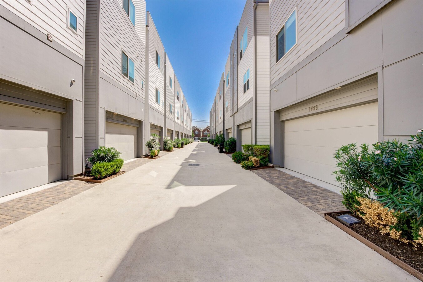 Photo - 1743 Eado Point Ln