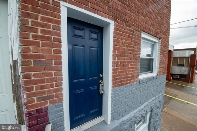 Photo - 45 S 56th St