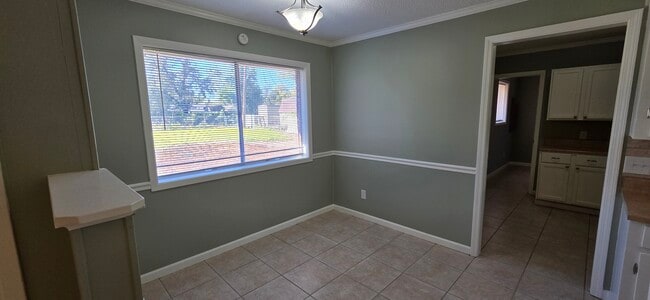 Photo - 2114 Ray Ave