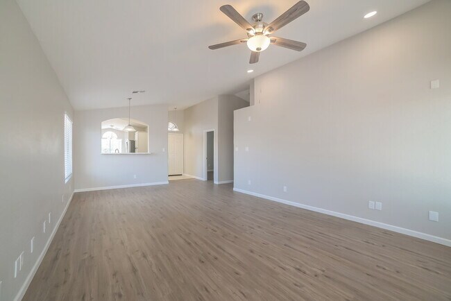 Photo - 8808 W Adam Ave