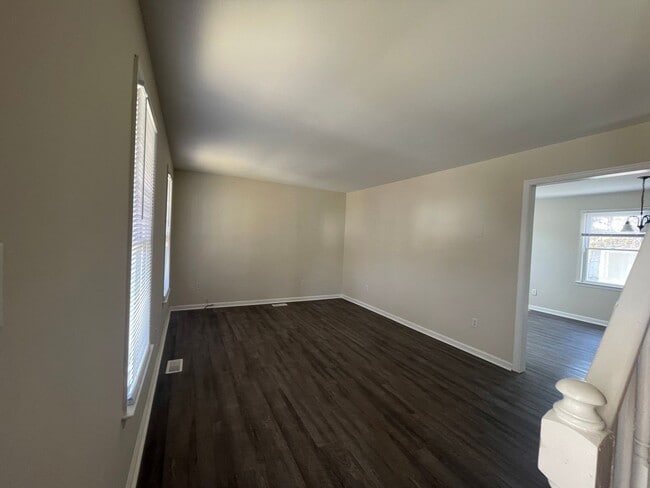 Photo - 1014 Colonial Ave